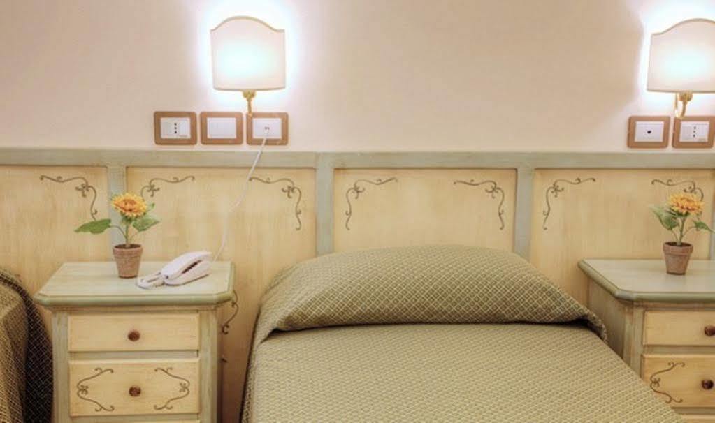Villa Santa Margherita - B&B Cortona Buitenkant foto