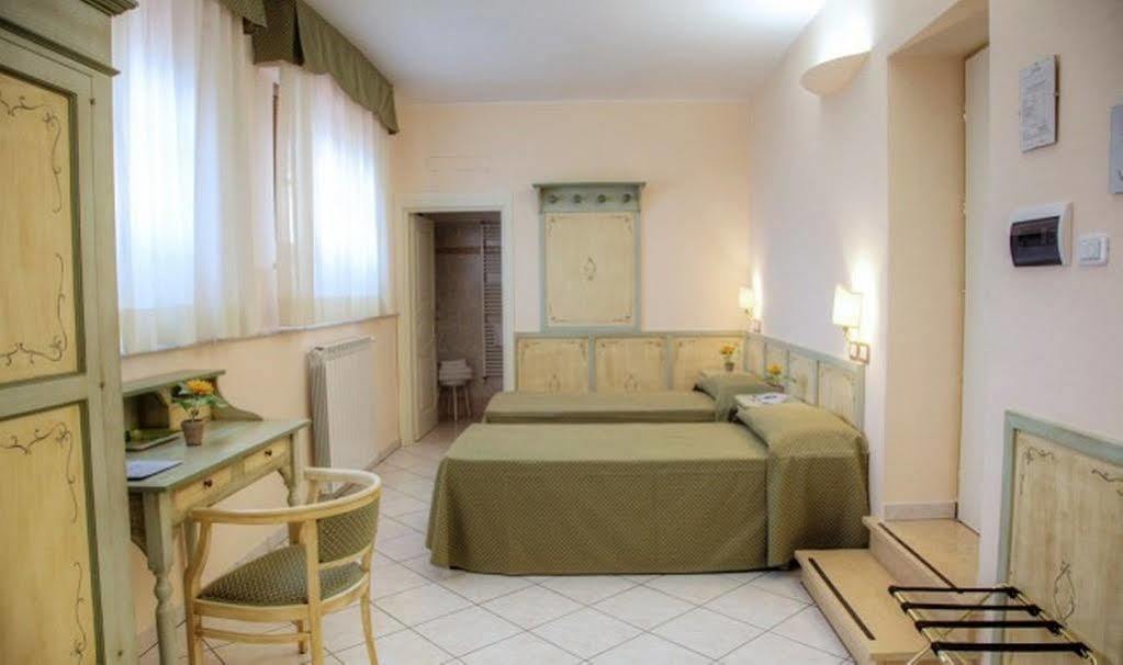 Villa Santa Margherita - B&B Cortona Buitenkant foto
